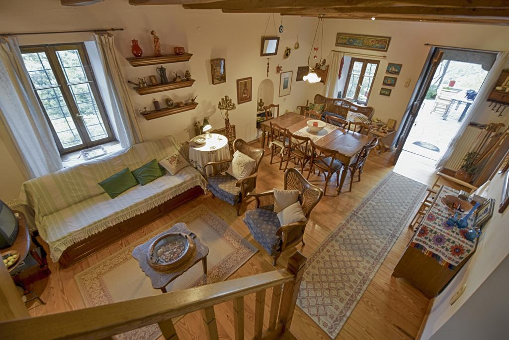 Archondiko Zafeiridi Villa Makrinitsa Exterior photo